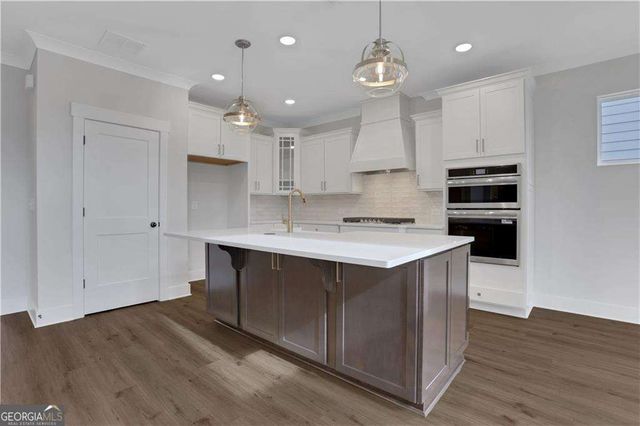 178 Coffee Lane, Hoschton, GA 30548