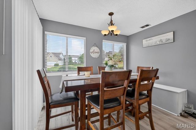 1710 Hemingway Lane B, Weldon Spring, MO 63304