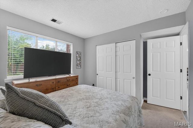 1710 Hemingway Lane B, Weldon Spring, MO 63304