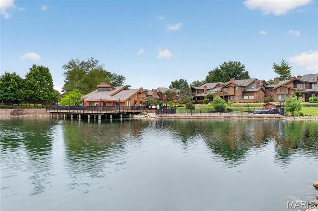 1710 Hemingway Lane B, Weldon Spring, MO 63304