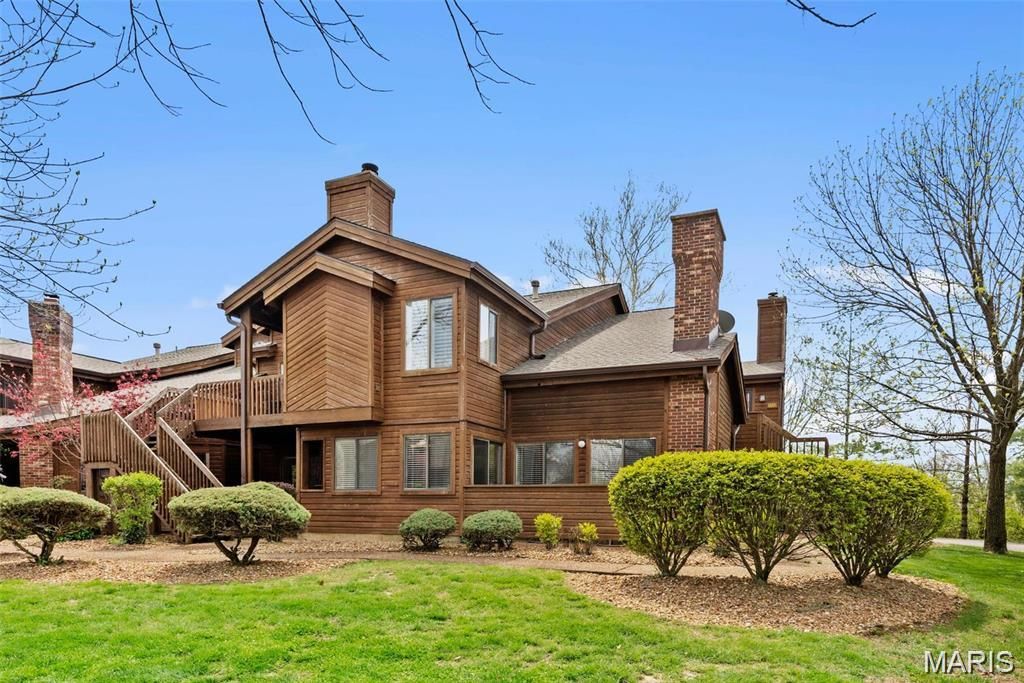1710 Hemingway Lane B, Weldon Spring, MO 63304
