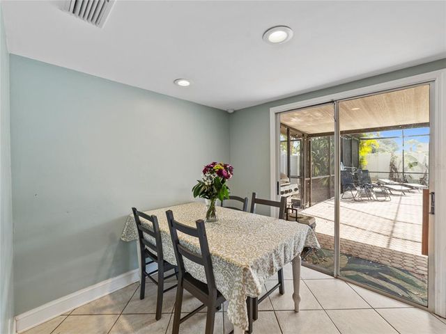 2619 GREEN VALLEY STREET, Valrico, FL 33596