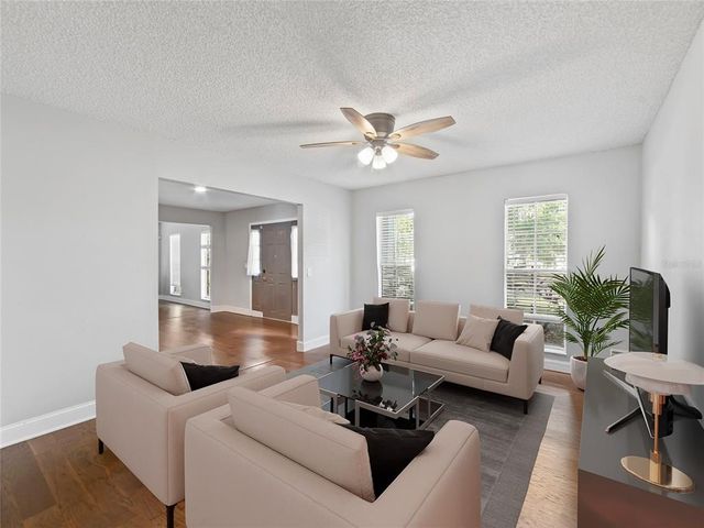 2619 GREEN VALLEY STREET, Valrico, FL 33596