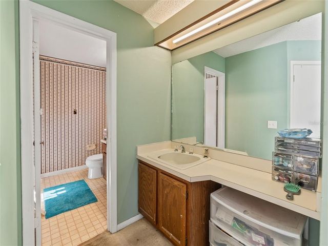 2619 GREEN VALLEY STREET, Valrico, FL 33596