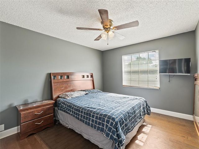 2619 GREEN VALLEY STREET, Valrico, FL 33596