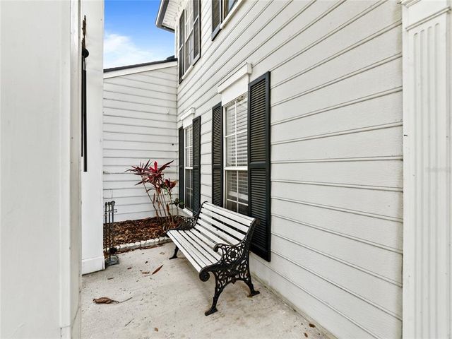 2619 GREEN VALLEY STREET, Valrico, FL 33596