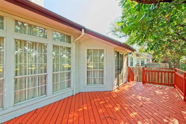 108 Rio Vista DR, Georgetown, TX 78626