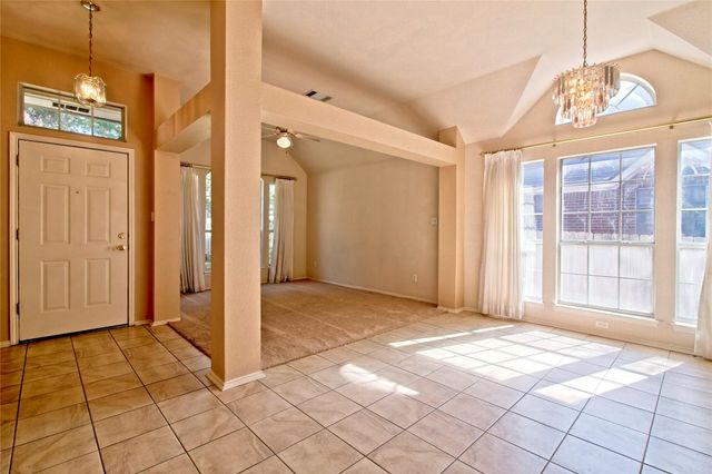 108 Rio Vista DR, Georgetown, TX 78626