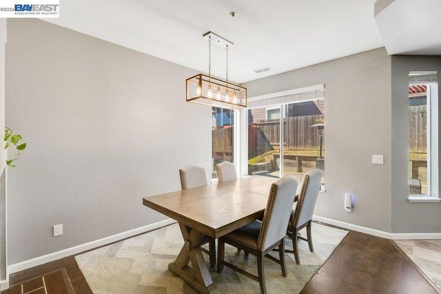 97 Del Sur St, Vallejo, CA 94591