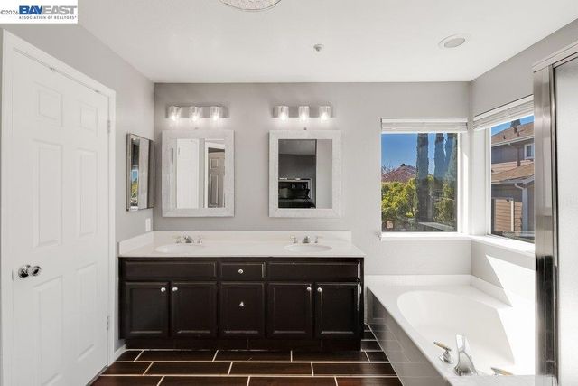 97 Del Sur St, Vallejo, CA 94591