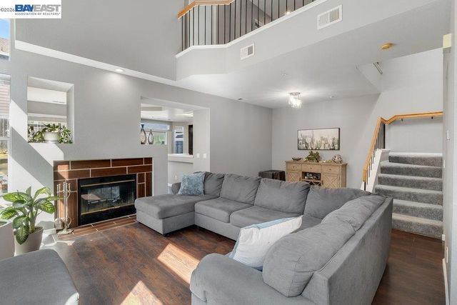 97 Del Sur St, Vallejo, CA 94591