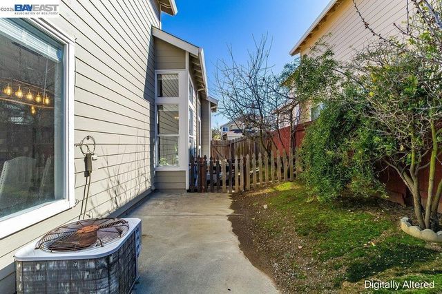 97 Del Sur St, Vallejo, CA 94591