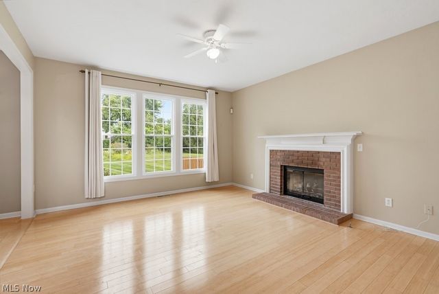 533 Continental Drive, Sagamore Hills, OH 44067