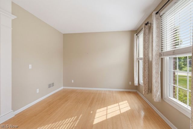 533 Continental Drive, Sagamore Hills, OH 44067