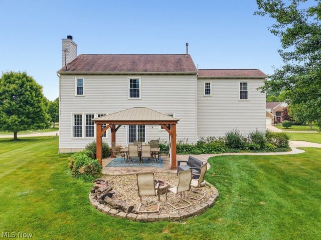 533 Continental Drive, Sagamore Hills, OH 44067