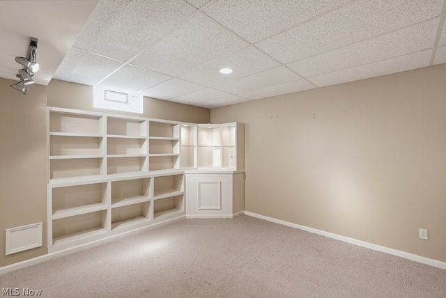 533 Continental Drive, Sagamore Hills, OH 44067