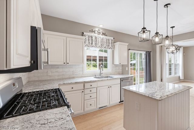 533 Continental Drive, Sagamore Hills, OH 44067