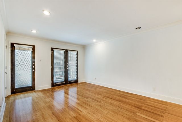 7730 Meadow Park Drive 120, Dallas, TX 75230