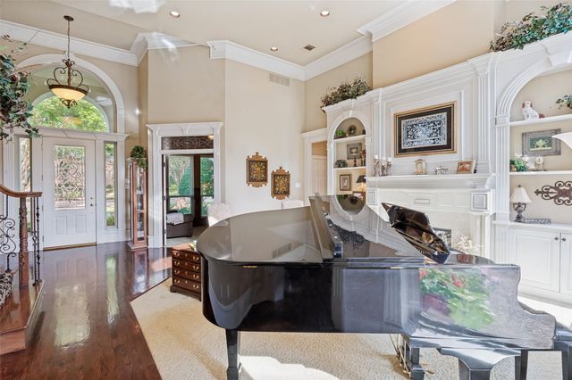1420 Bent Trail Circle, Southlake, TX 76092