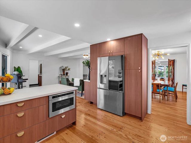 9616 242nd Place SW, Edmonds, WA 98020