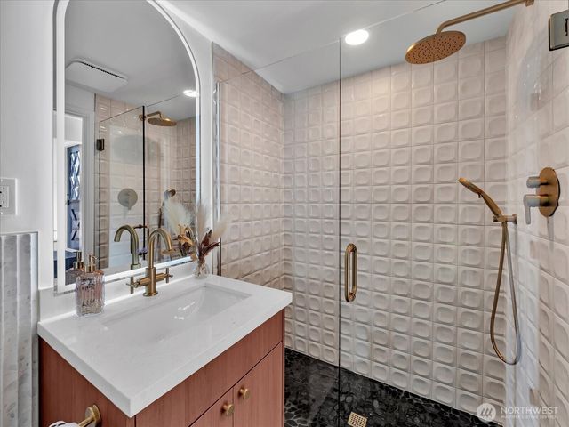 9616 242nd Place SW, Edmonds, WA 98020