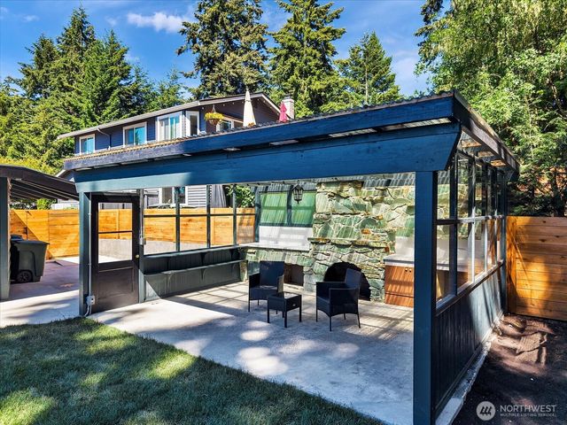 9616 242nd Place SW, Edmonds, WA 98020