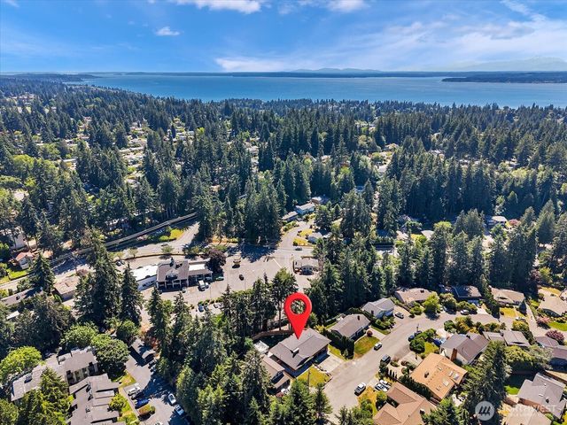 9616 242nd Place SW, Edmonds, WA 98020