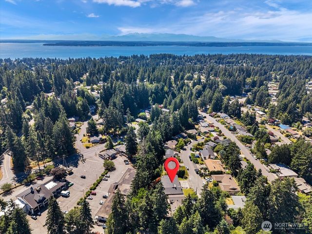 9616 242nd Place SW, Edmonds, WA 98020