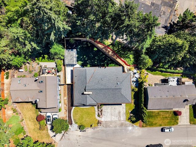 9616 242nd Place SW, Edmonds, WA 98020