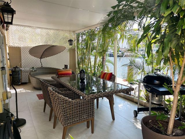 3756 NE 167th St, North Miami Beach, FL 33160