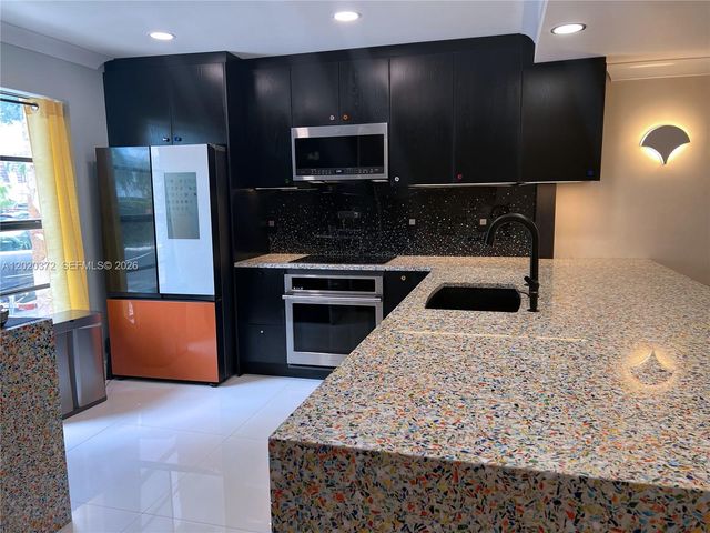 3756 NE 167th St, North Miami Beach, FL 33160