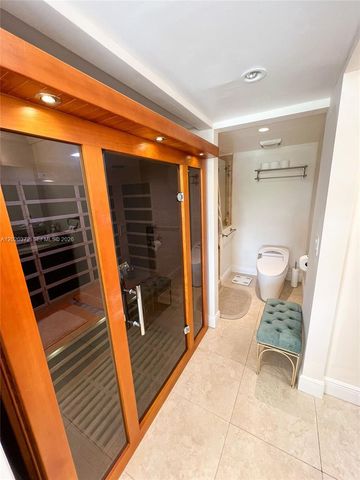 3756 NE 167th St, North Miami Beach, FL 33160