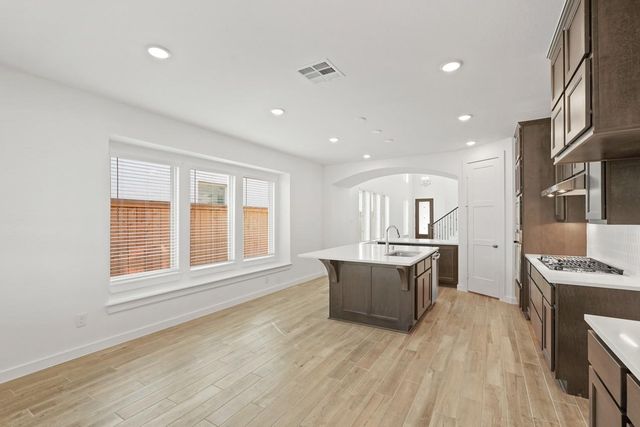 26328 Golden Pass Loop, Montgomery, TX 77316