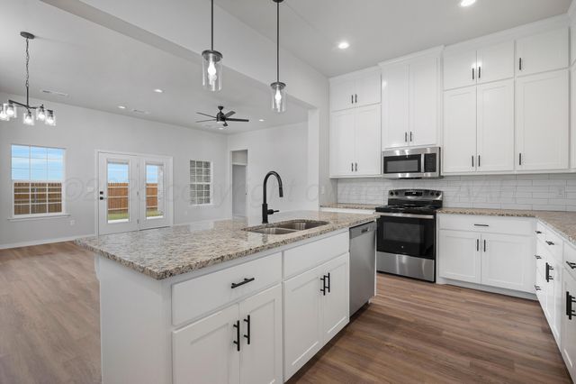 12571 LEONA Drive, Canyon, TX 79015