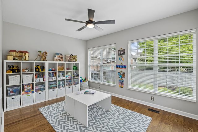 402 Freesia Ct, Franklin, TN 37064