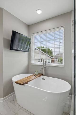 402 Freesia Ct, Franklin, TN 37064