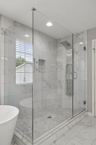 402 Freesia Ct, Franklin, TN 37064