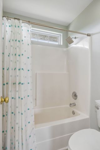 402 Freesia Ct, Franklin, TN 37064