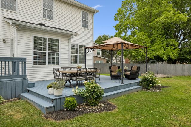 402 Freesia Ct, Franklin, TN 37064