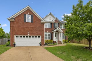 402 Freesia Ct, Franklin, TN 37064