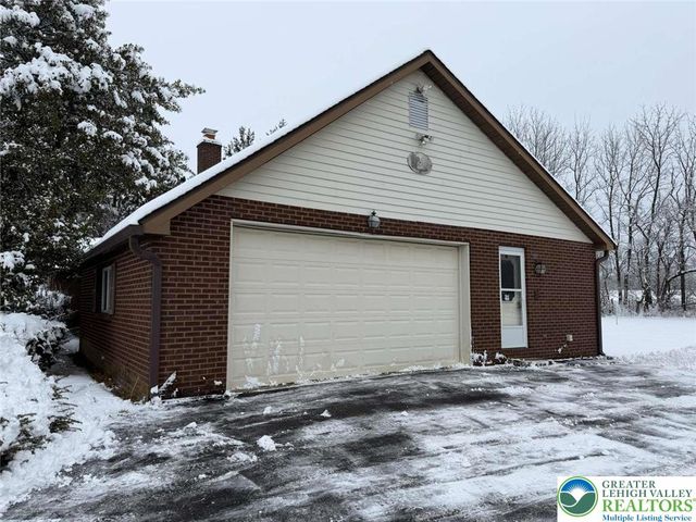 6204 Grouse Drive, East Allen Twp, PA 18017