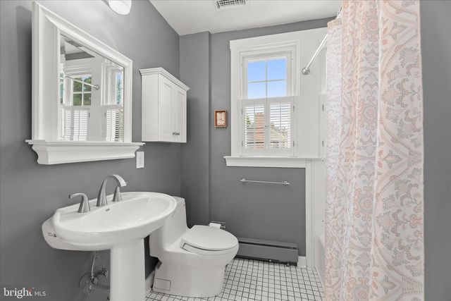 101 LOCUST DR, Catonsville, MD 21228
