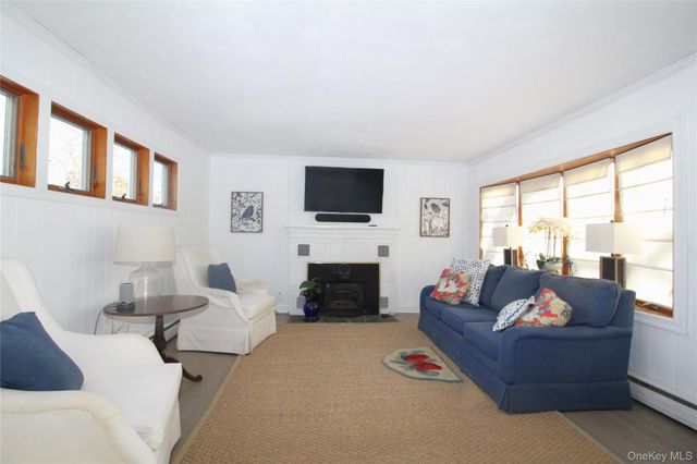 1346 Pine Drive, Bay Shore, NY 11706