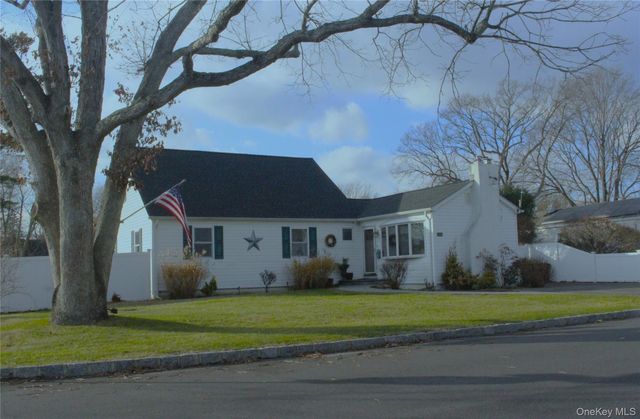 1346 Pine Drive, Bay Shore, NY 11706