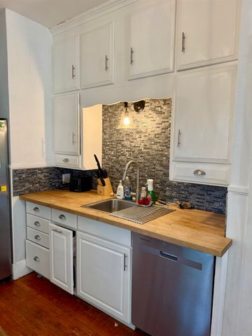 1884 West Street, Reese, MI 48757