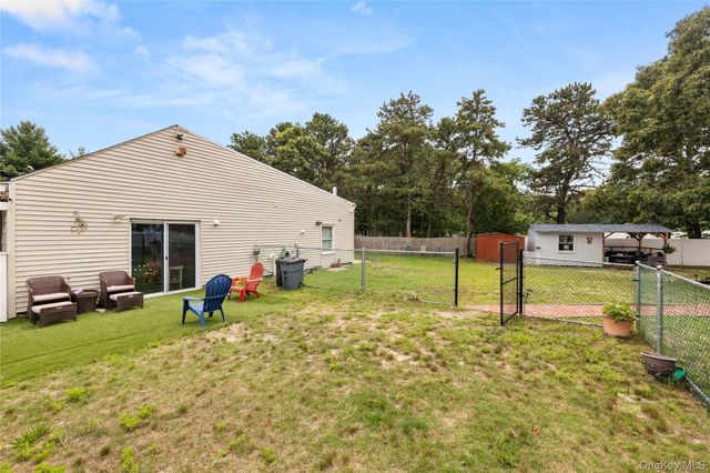 350 Hawkins Road, Centereach, NY 11720