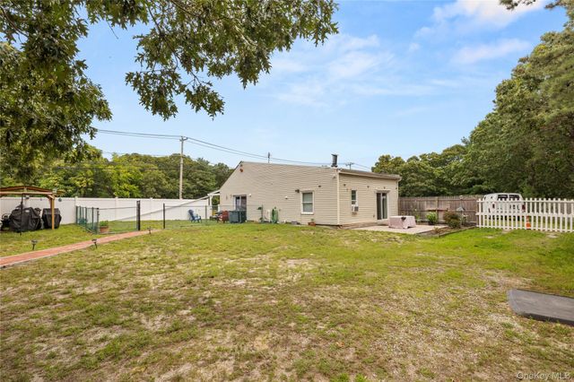 350 Hawkins Road, Centereach, NY 11720