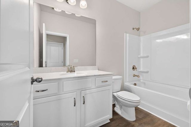 5270 Woodline View Circle, Auburn, GA 30011