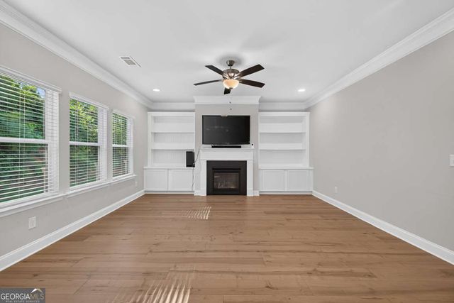 5270 Woodline View Circle, Auburn, GA 30011