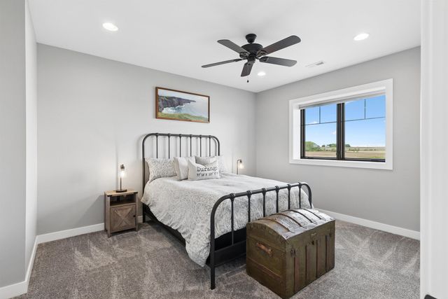 7343 Wagner Road, Cedar Falls, IA 50613